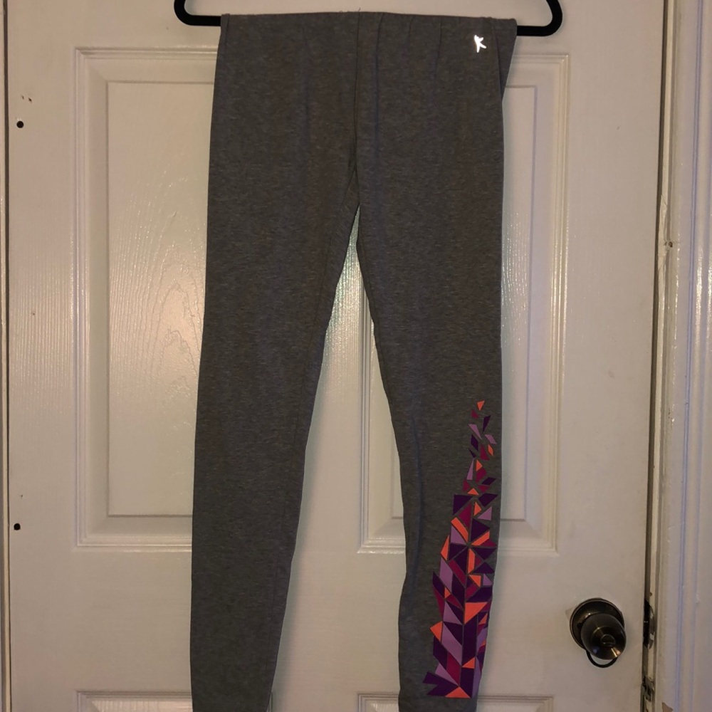 Grey leggings